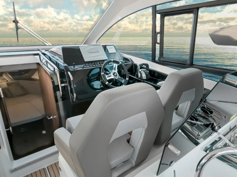 Hyr en Bénéteau Gran Turismo 32 OB Barcelona 