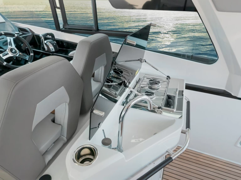 Yacht charter Barcelona billig Gran Turismo 32 OB