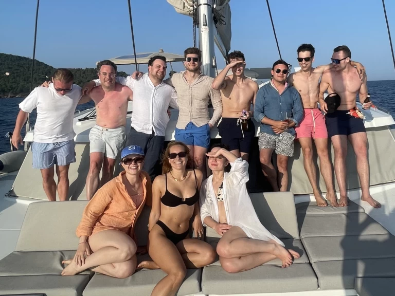 Hyr en Fountaine Pajot Elba 45 Port de Bormes-les-Mimosas 