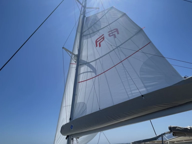 Båtuthyrning Fountaine Pajot Elba 45 i Port de Bormes-les-Mimosas på Samboat 