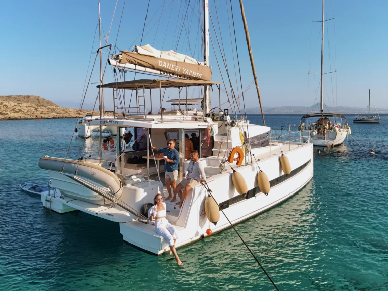 Bali Bali 4.1 charter bareboat eller skeppad i Palaióchora