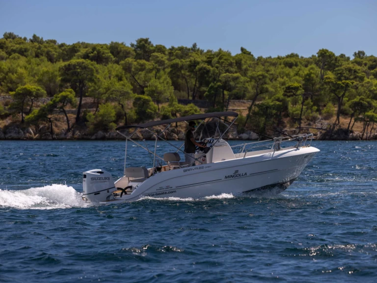 Uthyrning Motorbåt  Mingolla med en båtlicens 