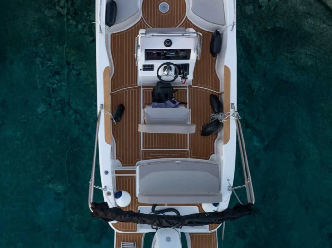 Motorbåt  för uthyrning Šibenik  till det bästa priset 