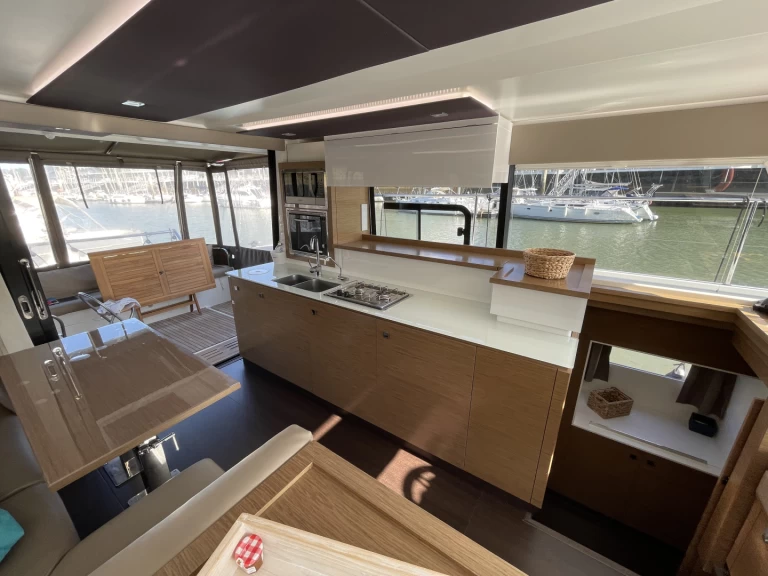 Uthyrning Cogolin - Fountaine Pajot Fountaine Pajot MY 37 av Samboat 