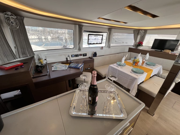 Uthyrning Paros (ostrov) - Lagoon Lagoon 46 av Samboat 