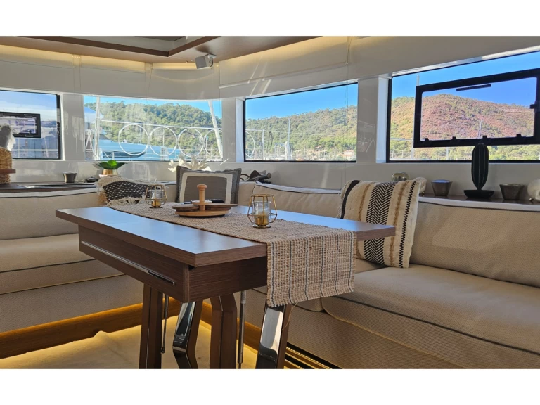 Lagoon Lagoon 50 charter bareboat eller skeppad i Fethiye