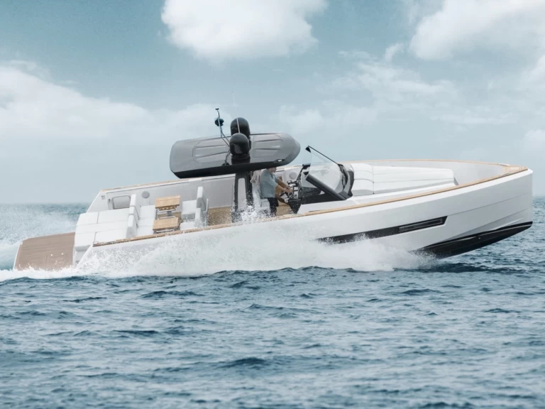 Hyra Motorbåt  med eller utan skeppare Fjord Port de Saint Tropez 