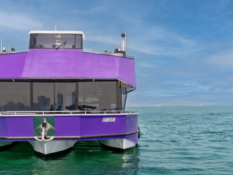 Yacht charter Dubai Marina billig 1