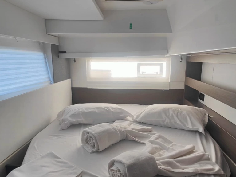 Katamaran  för uthyrning Procida till det bästa priset 