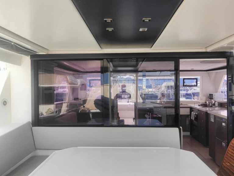 Hyr en Leopard Catamarans / Robertson & Caine Leopard 45 Procida 