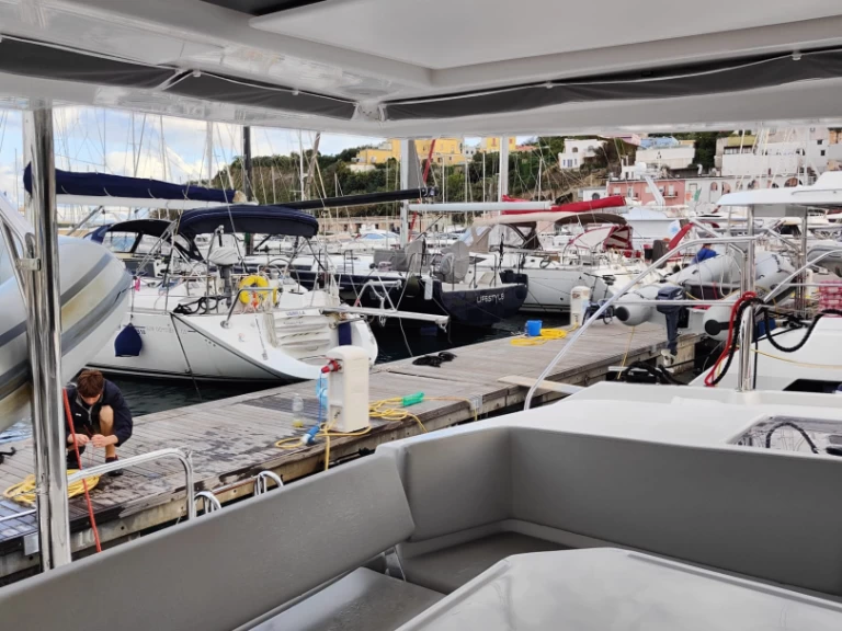 Uthyrning Procida - Leopard Catamarans / Robertson & Caine Leopard 45 av Samboat 