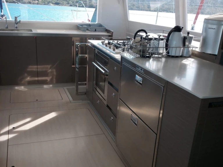 Uthyrning Katamaran  i Cannigione - Leopard Catamarans / Robertson & Caine Leopard 50 - 5 + 1 cab