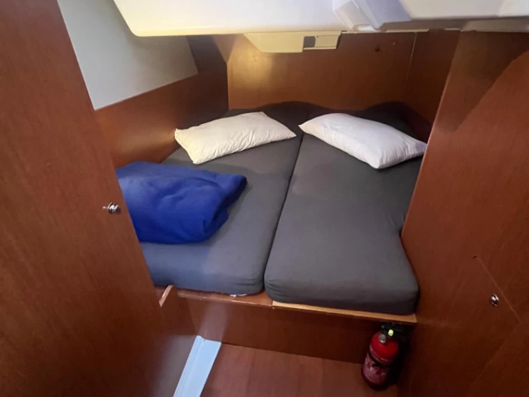 Uthyrning Segelbåt  i Cannigione - Bénéteau Oceanis 38.1