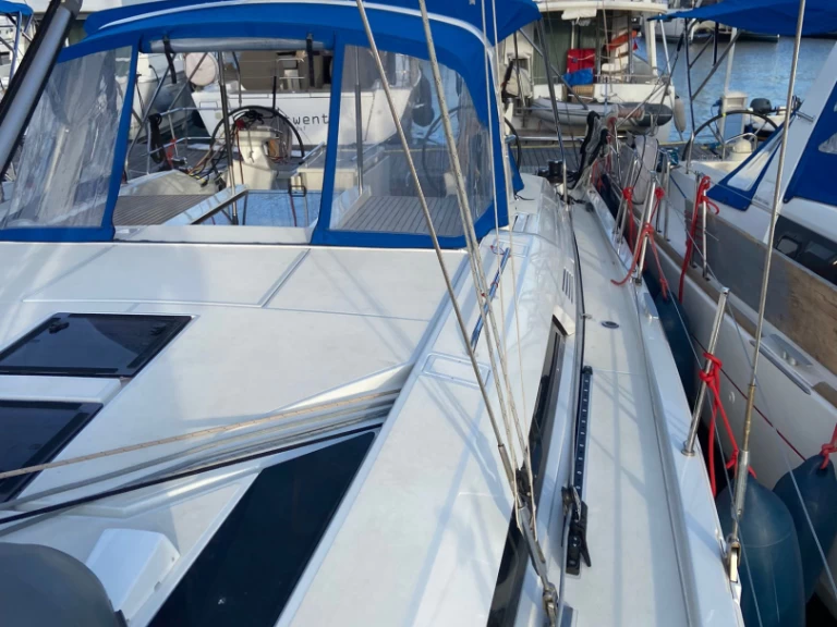 Uthyrning Procida - Bénéteau Oceanis 46.1 av Samboat 