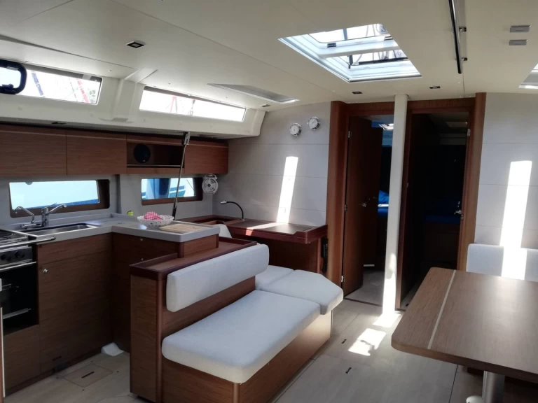 Yacht charter Furnari billig Oceanis 51.1