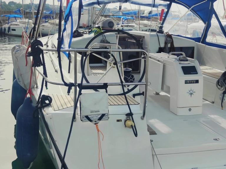 Uthyrning Procida - Jeanneau Sun Odyssey 440 av Samboat 