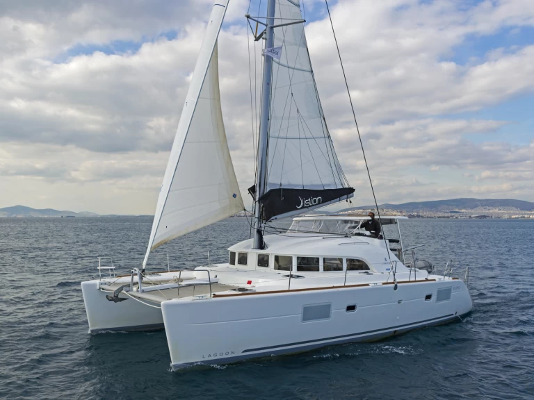 Hyr en Lagoon Lagoon 38 Hyeres 