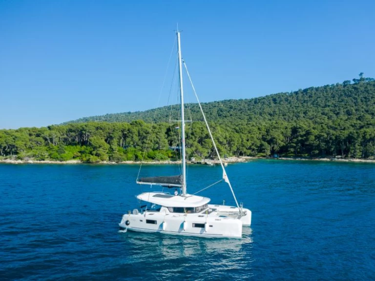 Hyr en Lagoon Lagoon 42 Kaštela 