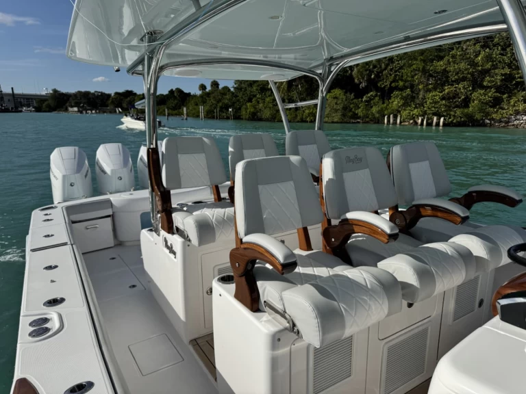 Uthyrning Motorbåt  MAGBAY med en båtlicens 