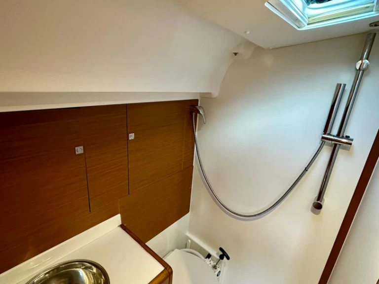 Båtuthyrning Jeanneau Sun Odyssey 449 i Sukošan på Samboat 