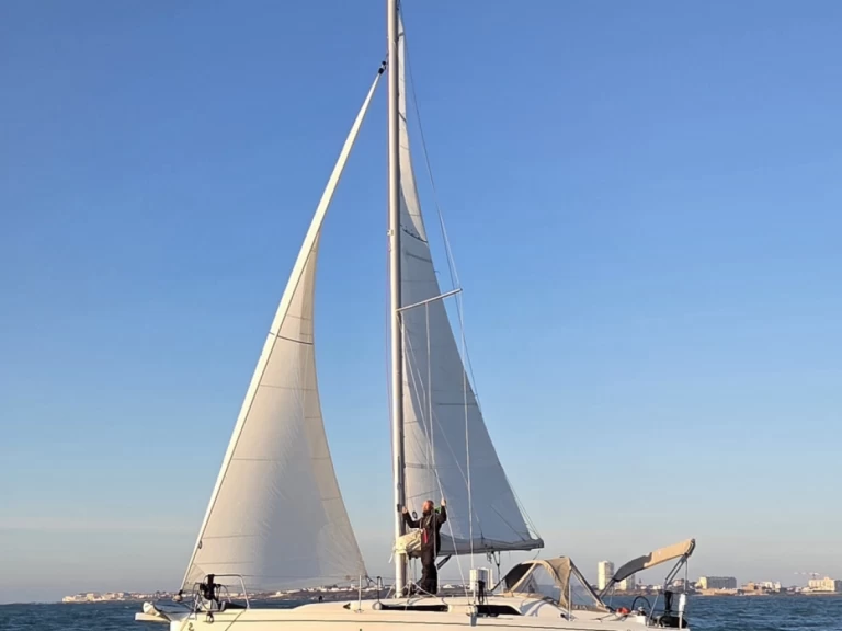 Segelbåt  för uthyrning Les Sables-d'Olonne till det bästa priset 