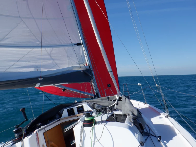 Båtuthyrning Elan E3 i Porto Antico di Genova på Samboat 