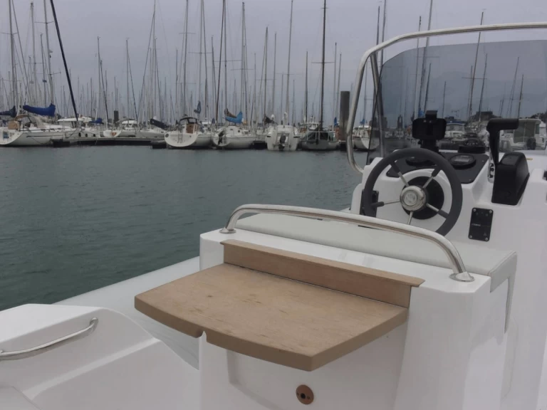 Capelli Tempest 625 Easy charter bareboat eller skeppad i La Trinité-sur-Mer