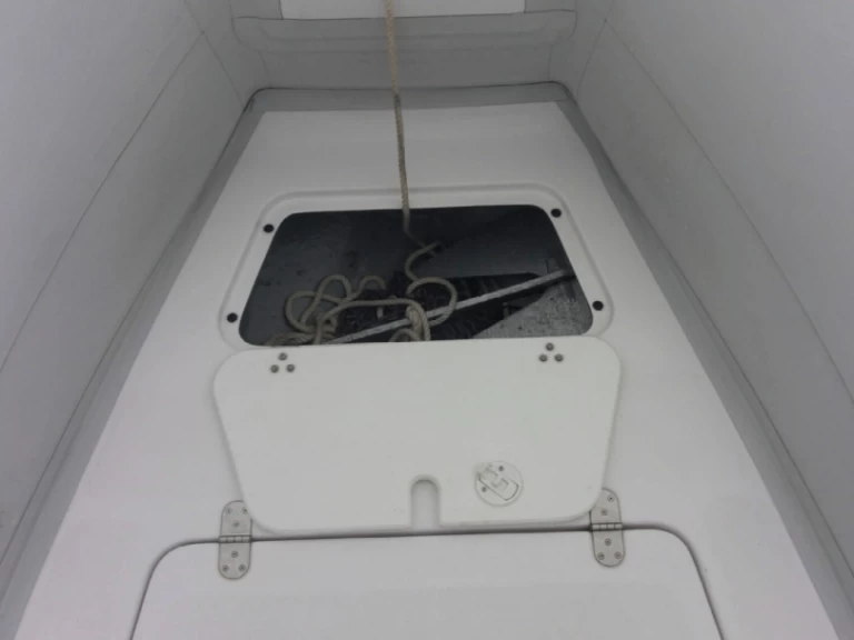 Yacht charter La Trinité-sur-Mer billig Tempest 625 Easy