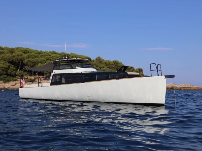 Hyra Motorbåt  med eller utan skeppare BUEHLER TURBOCRAFT La Trinité-sur-Mer 