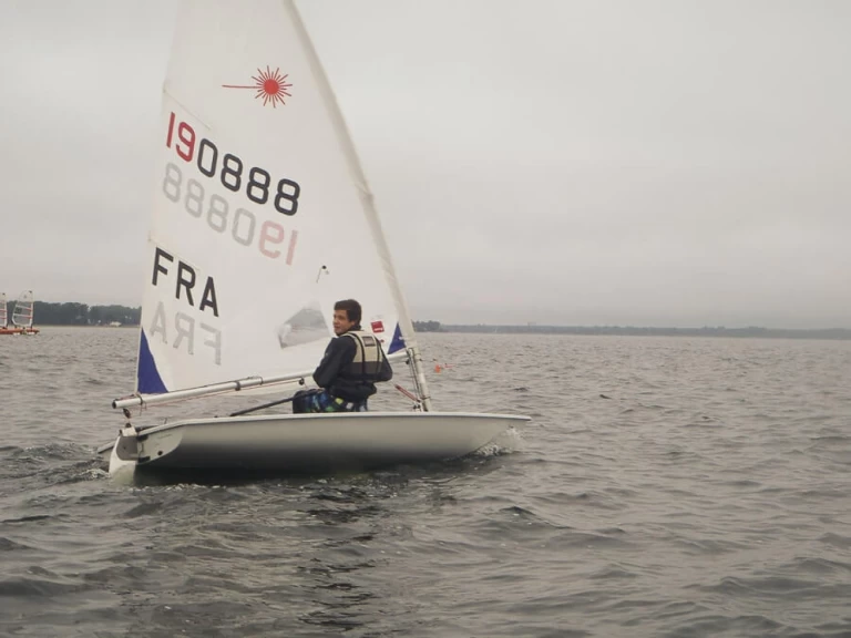 Yacht charter Carnac billig Laser Solo