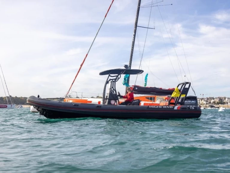 RIB för uthyrning La Trinité-sur-Mer till det bästa priset 