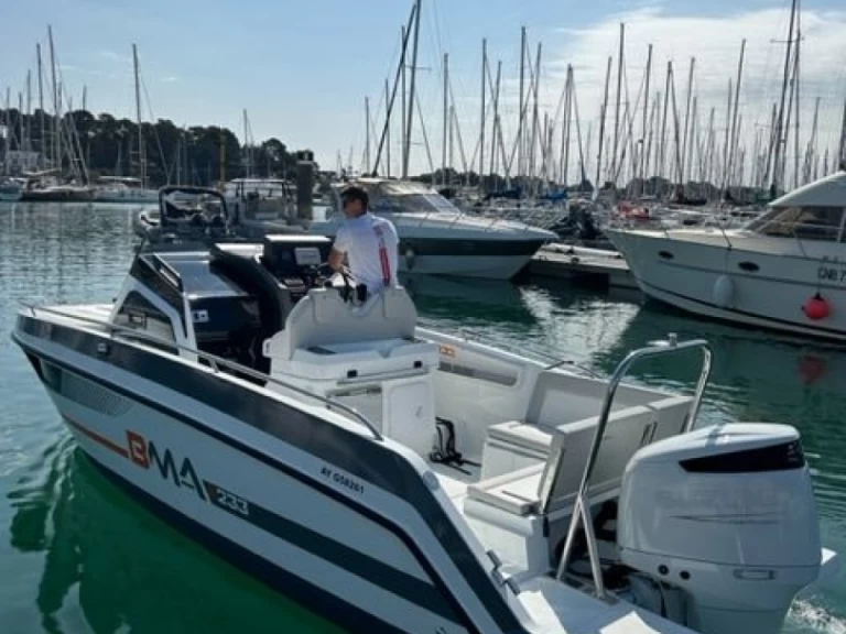 Hyra Motorbåt  med eller utan skeppare BMA BOATS La Trinité-sur-Mer 