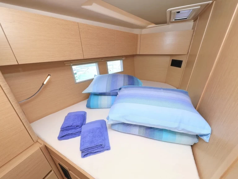 Segelbåt  för uthyrning Salerno till det bästa priset 