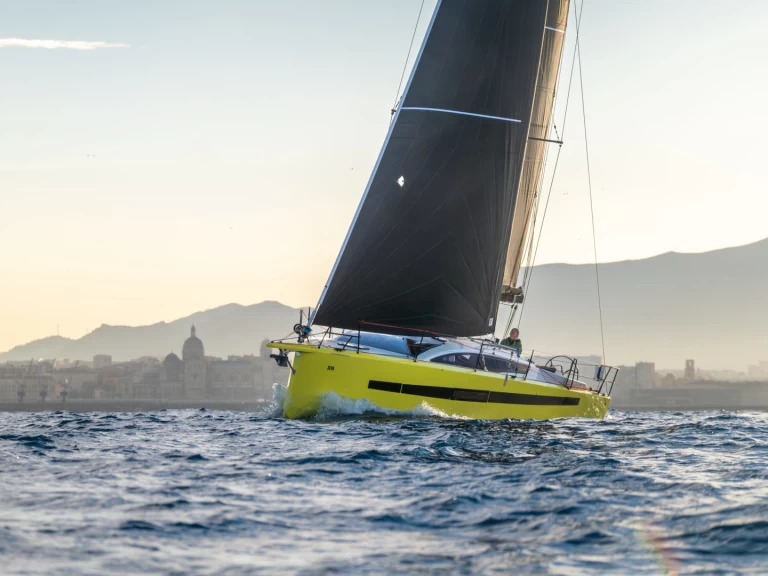 Yacht charter La Trinité-sur-Mer billig RM 1080