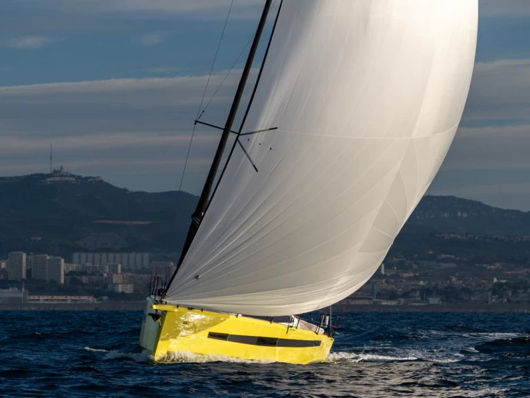 Uthyrning Segelbåt  RM med en båtlicens 