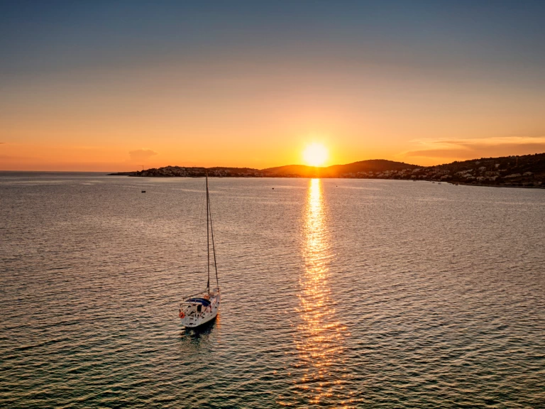 Hyr en Elan Elan 40 Split  