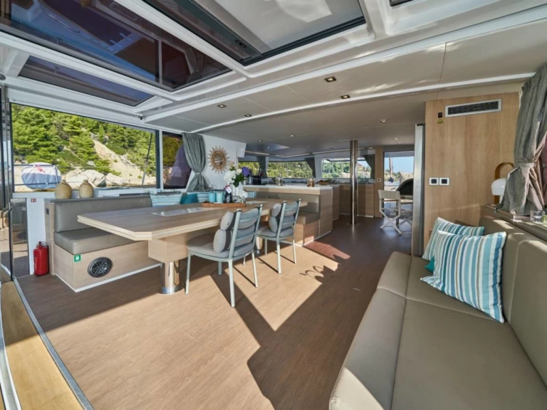 Katamaran  för uthyrning Golfo Aranci till det bästa priset 