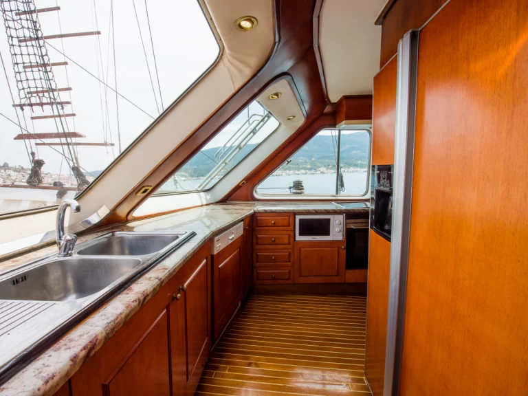 Båtuthyrning  Gulet i Alimos på Samboat 