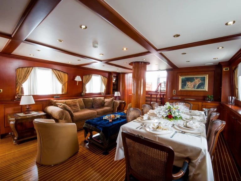 Uthyrning Segelbåt   med en båtlicens 