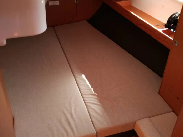 Yacht charter Rhodes (City) billig Cruiser 51