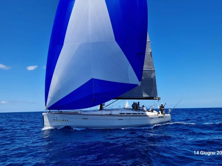 Yacht charter Reggio Calabria billig First 50