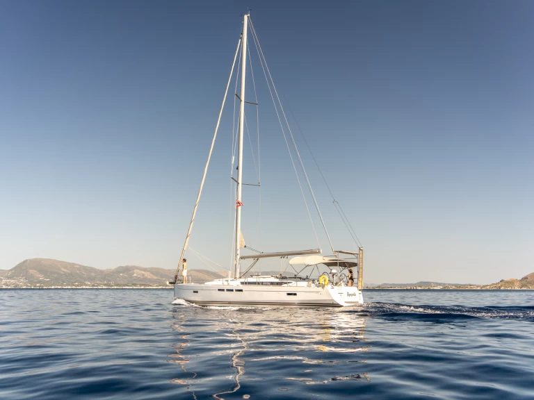 Jeanneau Sun Odyssey 509 charter bareboat eller skeppad i Zakynthos 
