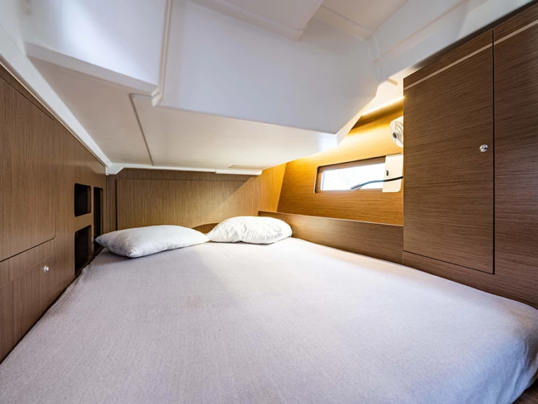 Yacht charter Lavrio billig Oceanis 46.1