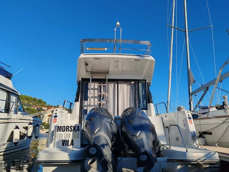 Båtuthyrning Jeanneau Merry Fisher 1095 Fly i Drage på Samboat 
