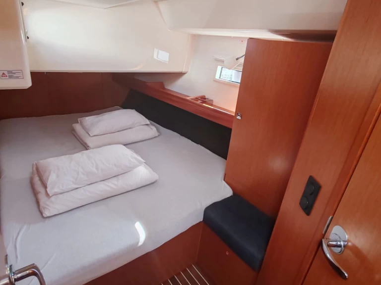 Yacht charter Drage billig Cruiser 46