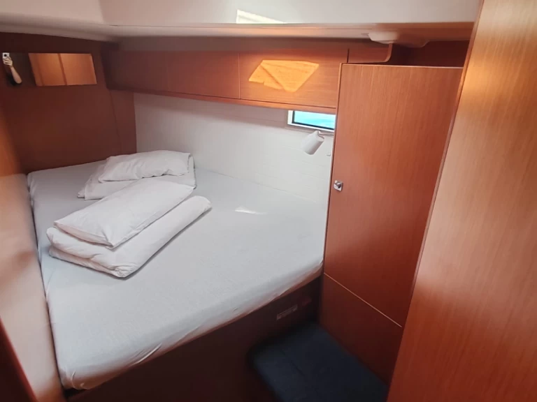 Yacht charter Drage billig Cruiser 46