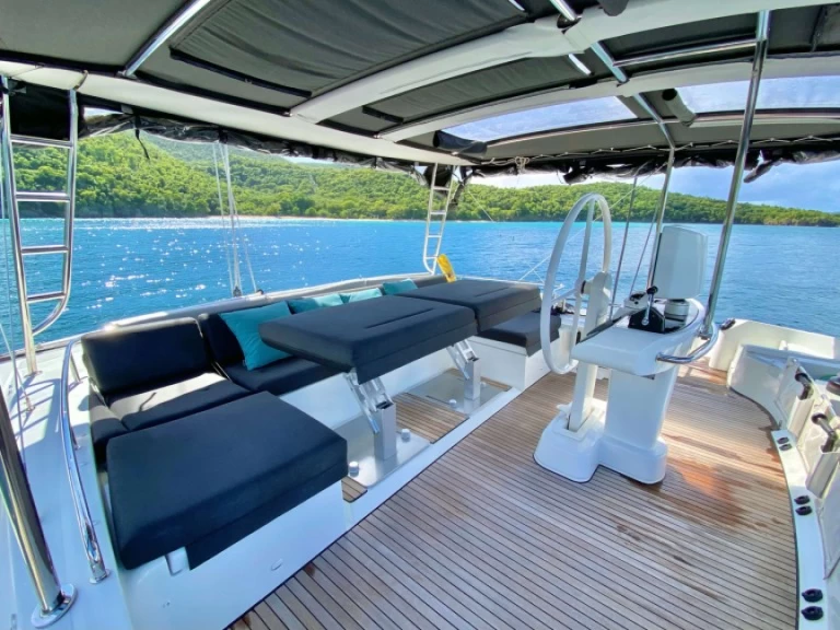 Hyra Katamaran  med eller utan skeppare Lagoon Belize City 