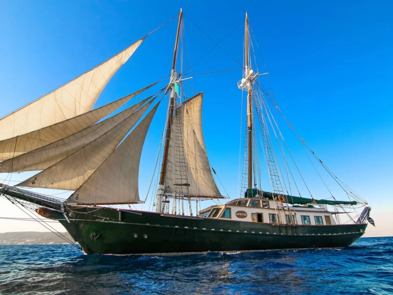 Yacht charter Nea Peramos billig ARKTOS