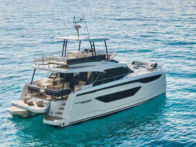 Hyr en Prestige Yachts Prestige M48 - 3 + 1 cab. Split  