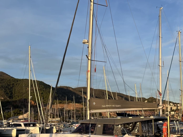 Uthyrning Punat - Nautitech Nautitech 40 av Samboat 